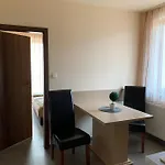 Balaton Apartmanhaz Daire