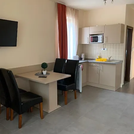 Balaton Apartmanhaz Daire Siofok