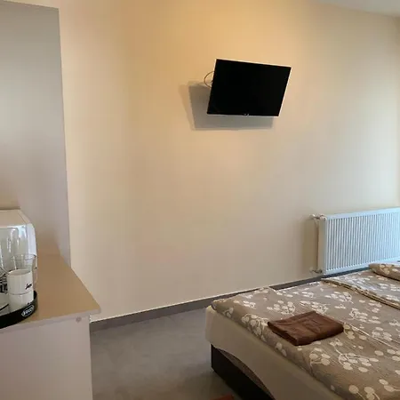 דירה Balaton Apartmanhaz *