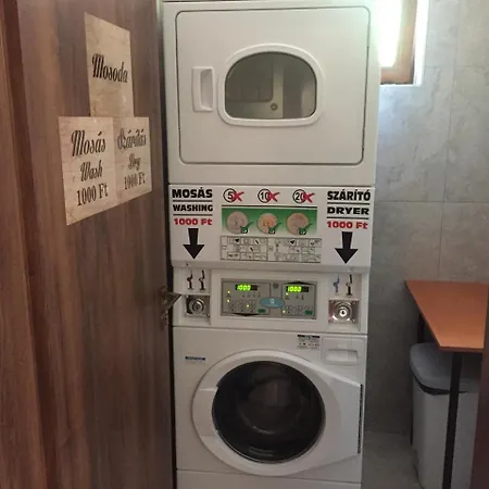 Balaton Apartmanhaz *