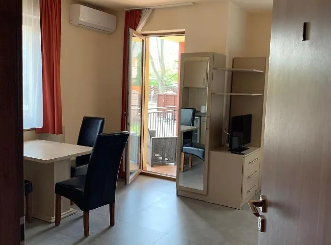 Balaton Apartamento *