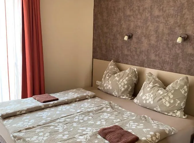 Balaton Apartamento *