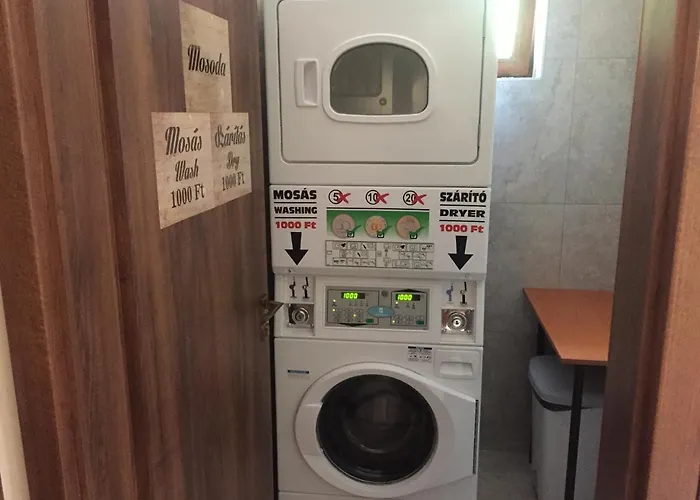 Balaton Apartmanhaz *